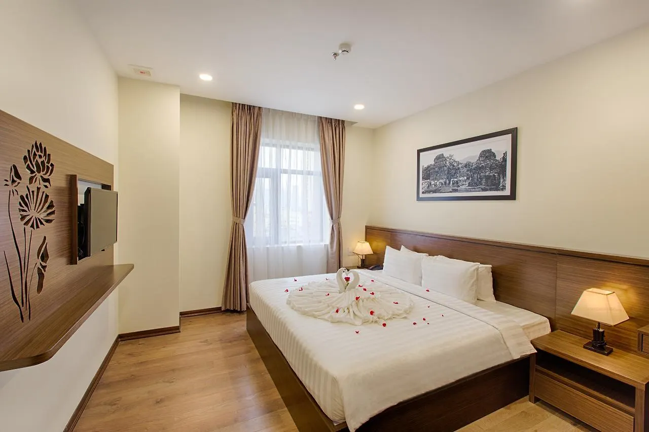 Central Hotel & Spa Danang 4*, Da Nang